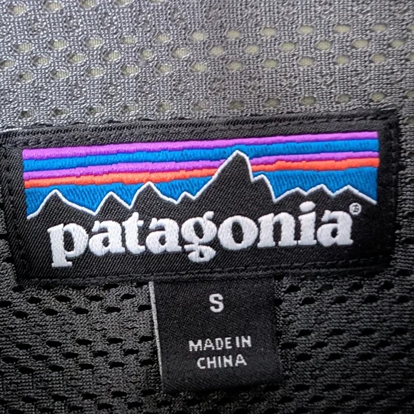 Patagonia Women's Nylon Button Up Long-Sleeved Anchor Bay Shirt, Size S, Green - Picture 4 of 9